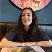 Dottoressa in Lingue e Letterature Moderne. Offro ripetizioni di Inglese adattandomi a diverse età ed esigenze.